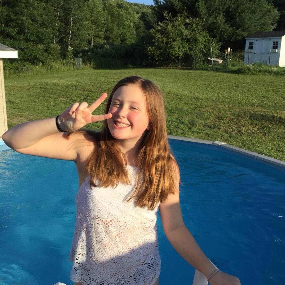 Meet your Posher, Alexis